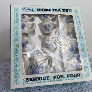 •Vintage• Children’s 13 Piece China Tea Set in Original Box; Blue & White